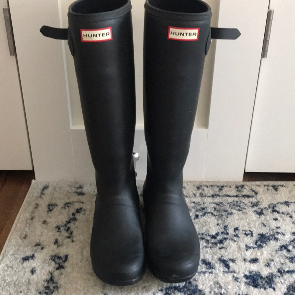 Lightly worn Hunter rain boots